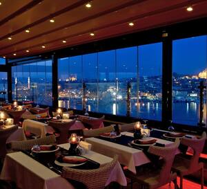 Peninsula Teras Restaurant Golden City Hotel Karakoy Istanbul Zomato